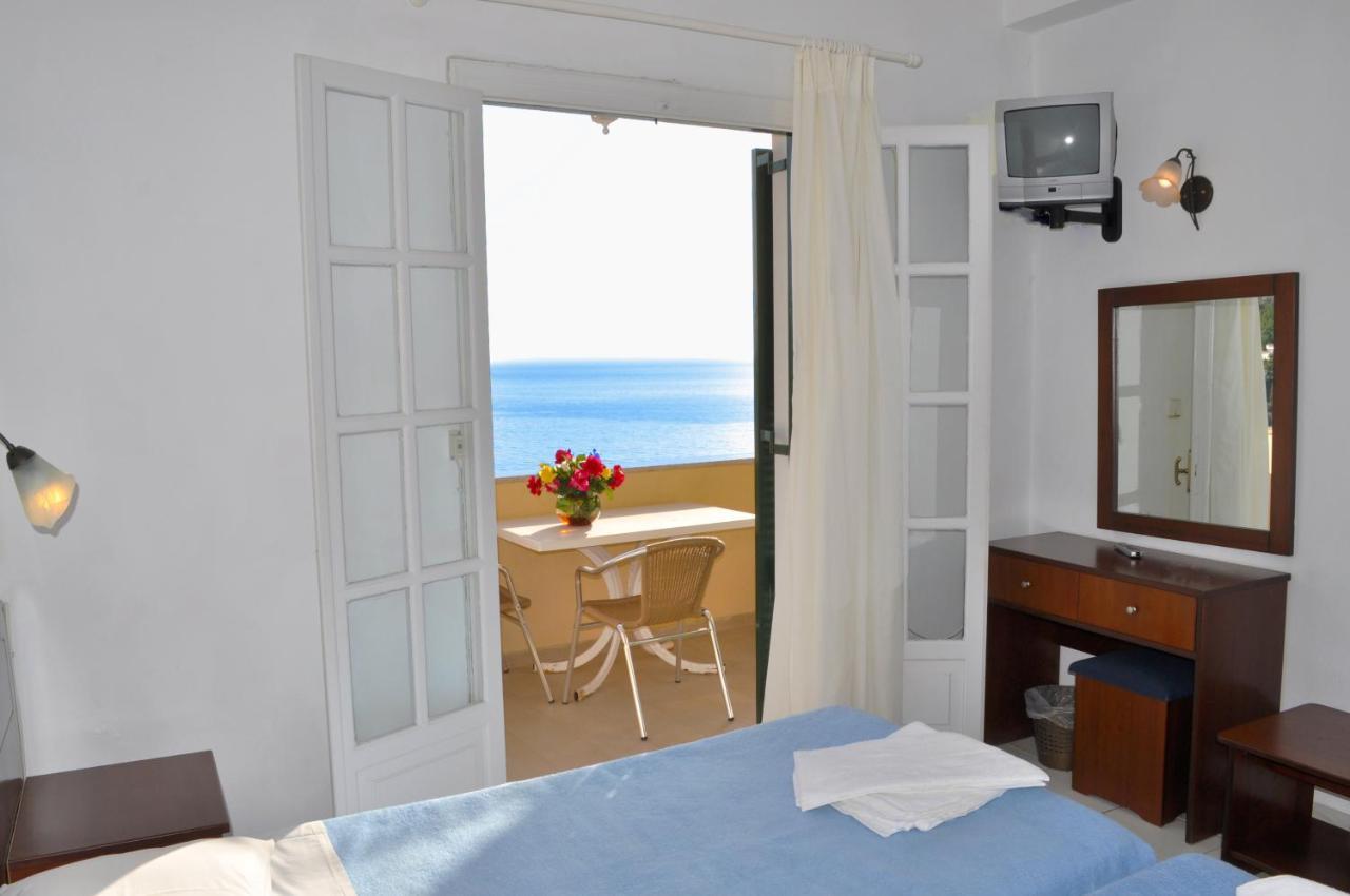 Holiday Apartments Maria With Pool And Panorama View - Agios Gordios Beach Exteriér fotografie